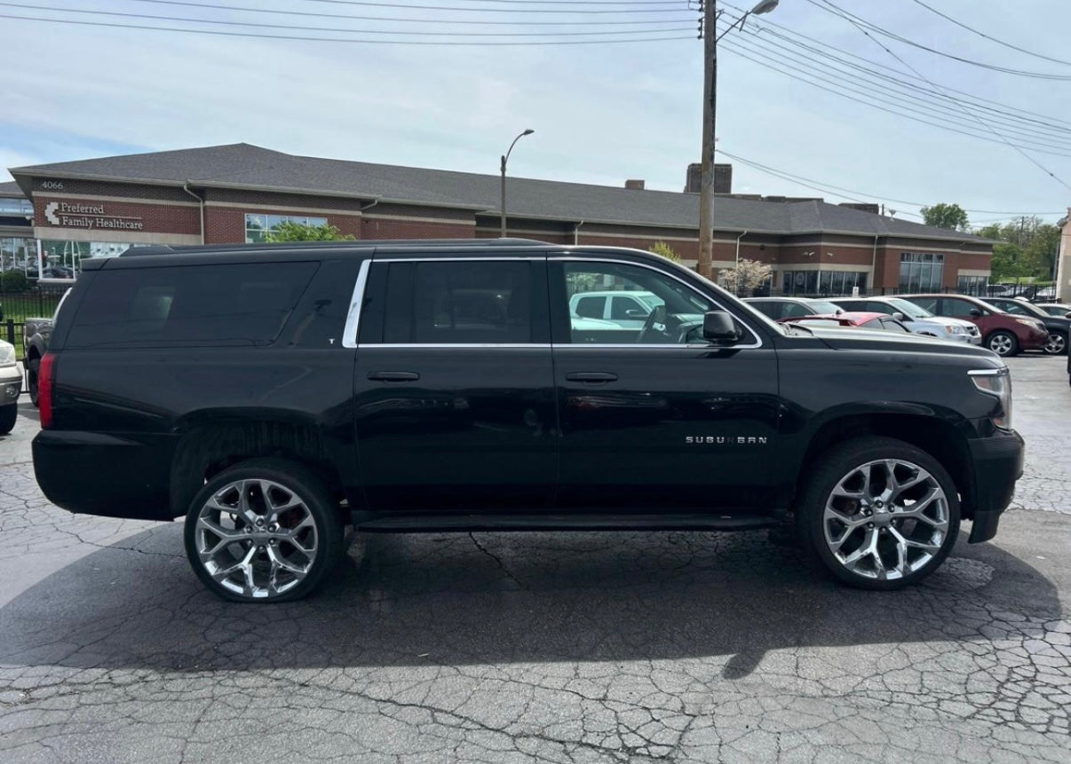 Chevrolet Suburban 1500 LT 2016