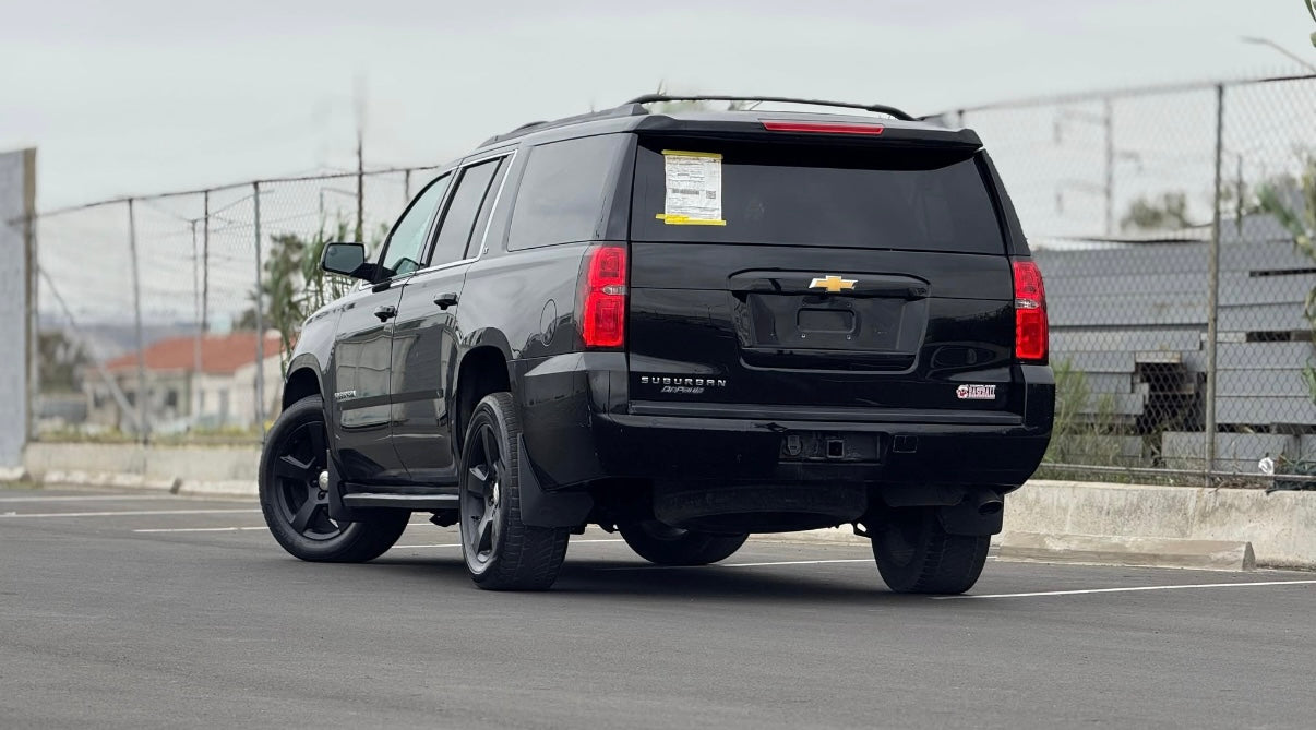Chevrolet Suburban 1500 LT