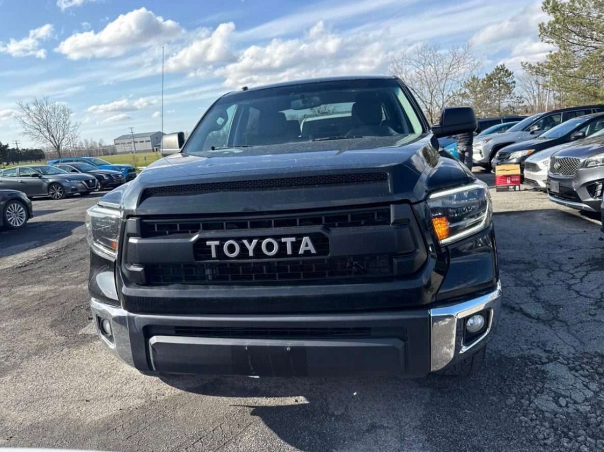 Toyota Tundra SR5 2016