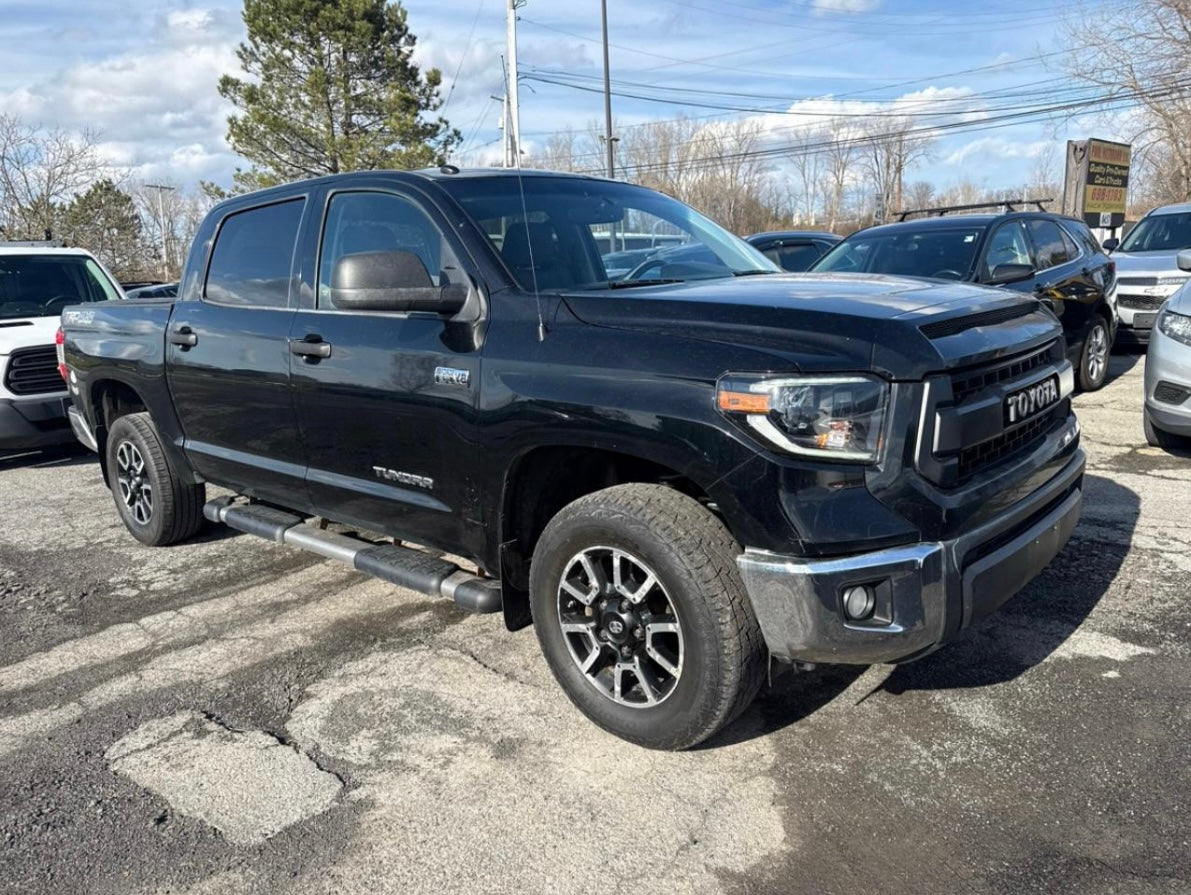 Toyota Tundra SR5 2016