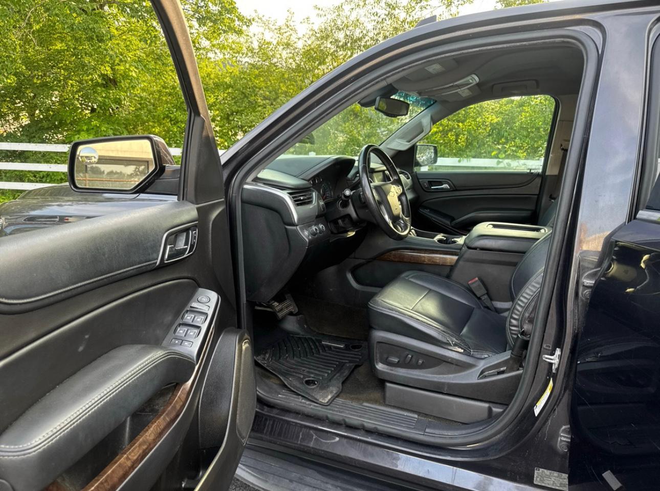 Chevrolet Suburban 1500 2017