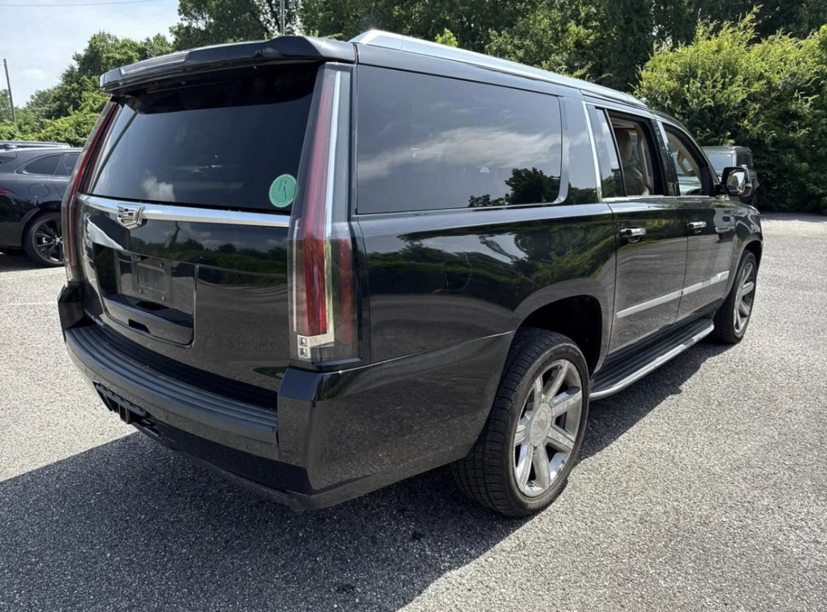 Cadillac Escalade ESV Luxury 2017