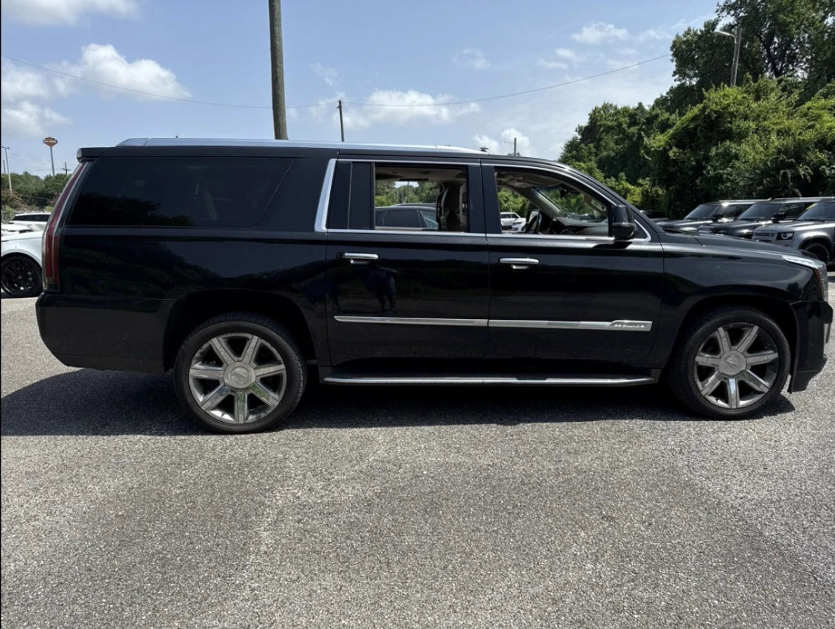 Cadillac Escalade ESV Luxury 2017