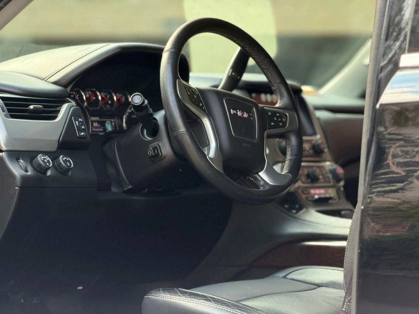 GMC Yukon SLT 2017 - Carmexio