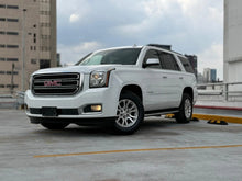 GMC Yukon SLT 2017
