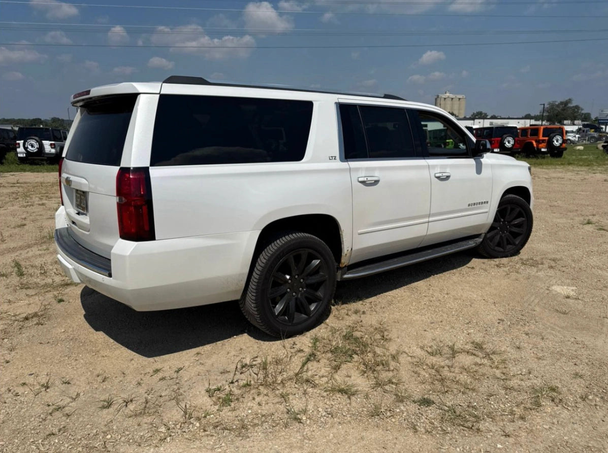 Chevrolet Suburban 1500 LTZ 2016