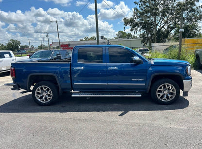 GMC Sierra SLT 4x4 2017
