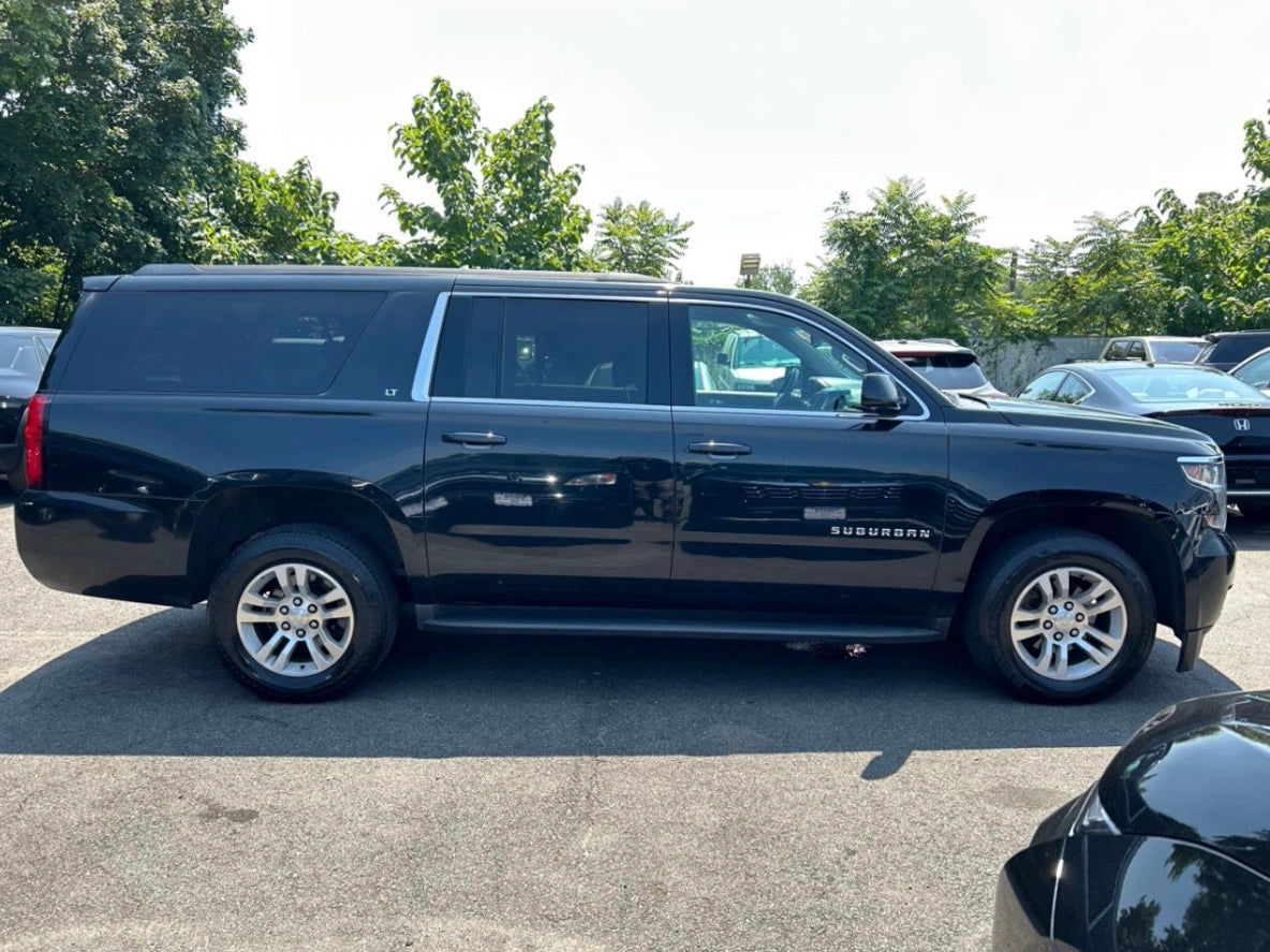 Chevrolet Suburban 1500 LT 4x4 2016