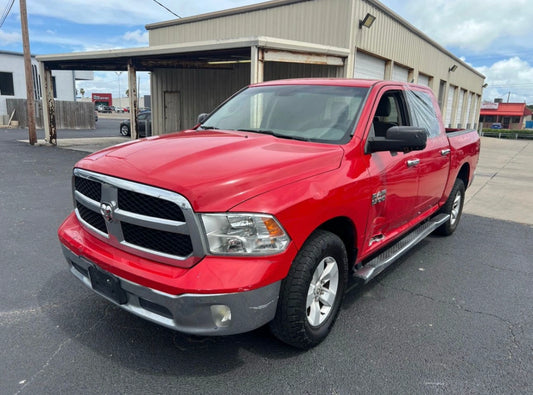Dodge RAM SLT 4x4 2016