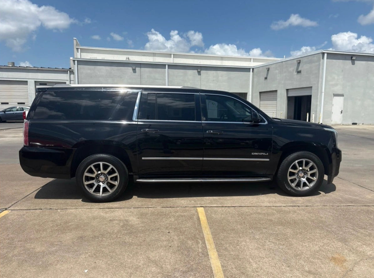 GMC Yukon XL 1500 Denali 2016