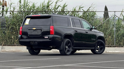 Chevrolet Suburban 1500 LT