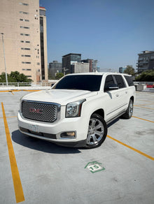 GMC Yukon 1500 XL Denali 4x4 2015