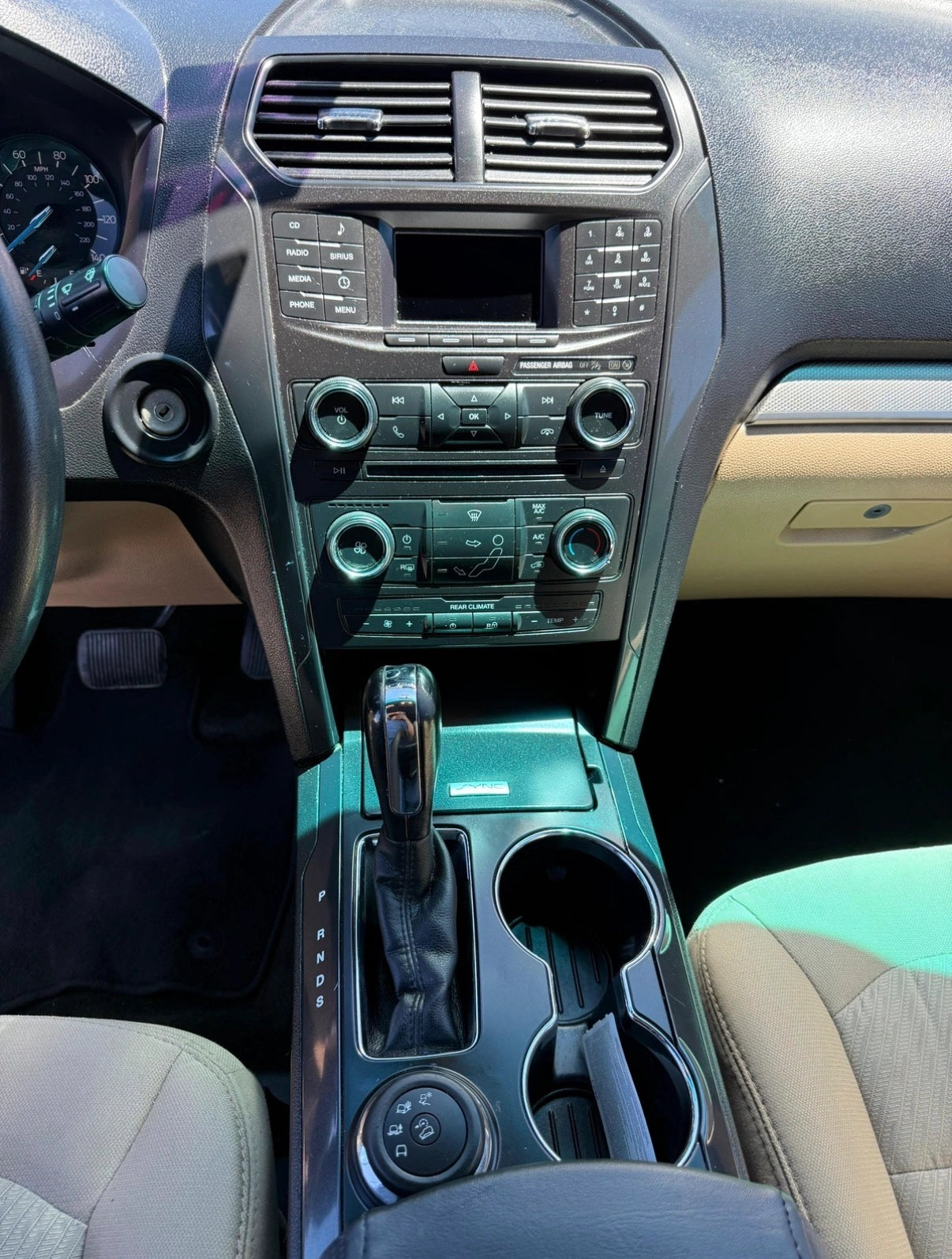 Ford Explorer AWD 4X4 2016